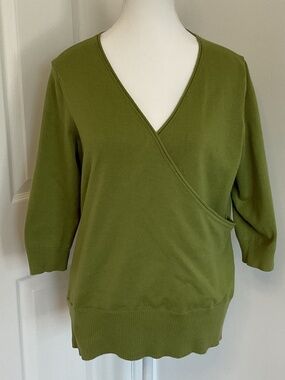 2 FOR $15  🤩Reitmans Green Faux Wrap Sweater - size XL